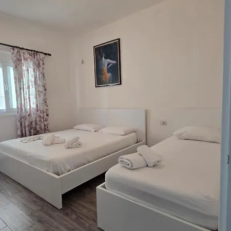 Tirent Apartment-seaview Апартаменты Влёра